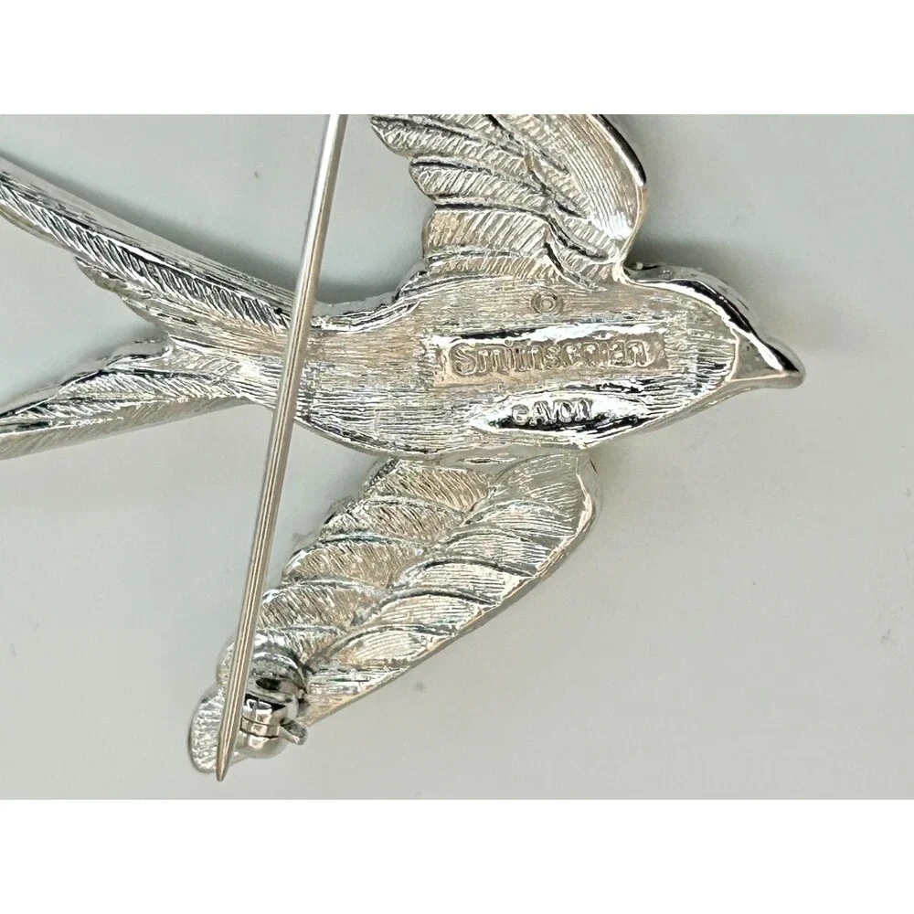 Vintage Avon Rhinestone Dove Swallow Bird Pin Smithsonian Signed Brooch EC +🎁